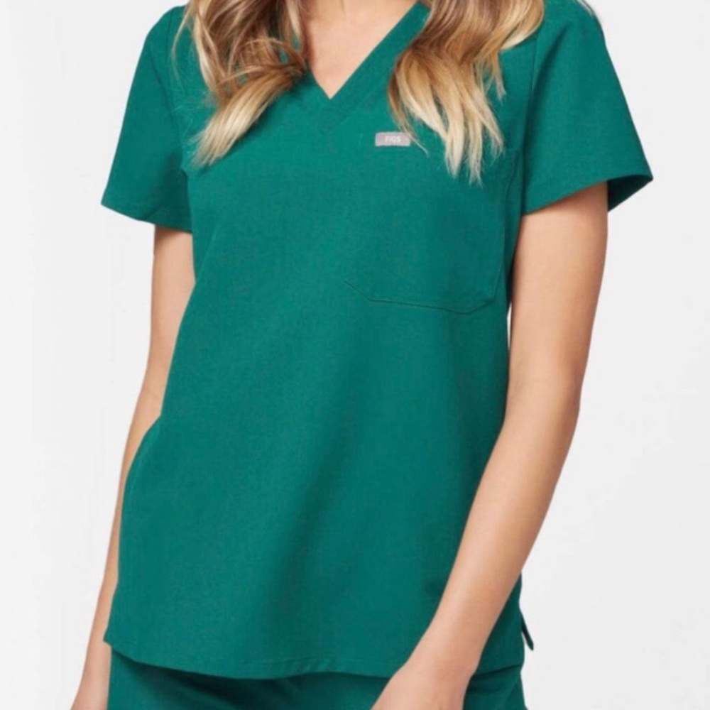 FIGS Hunter Green Catarina Scrub Top